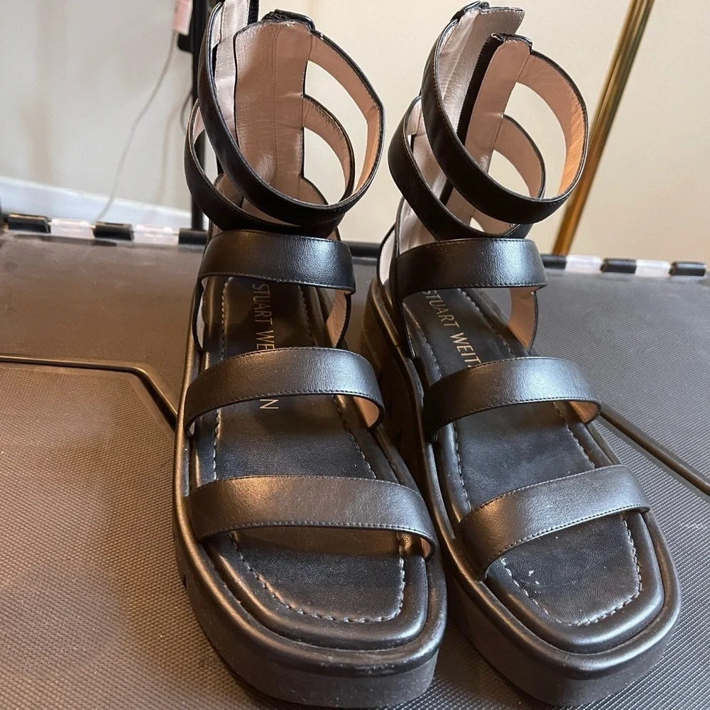 Stuart Weitzman Gala Lift Sandal EUC size EU 37 6.5
